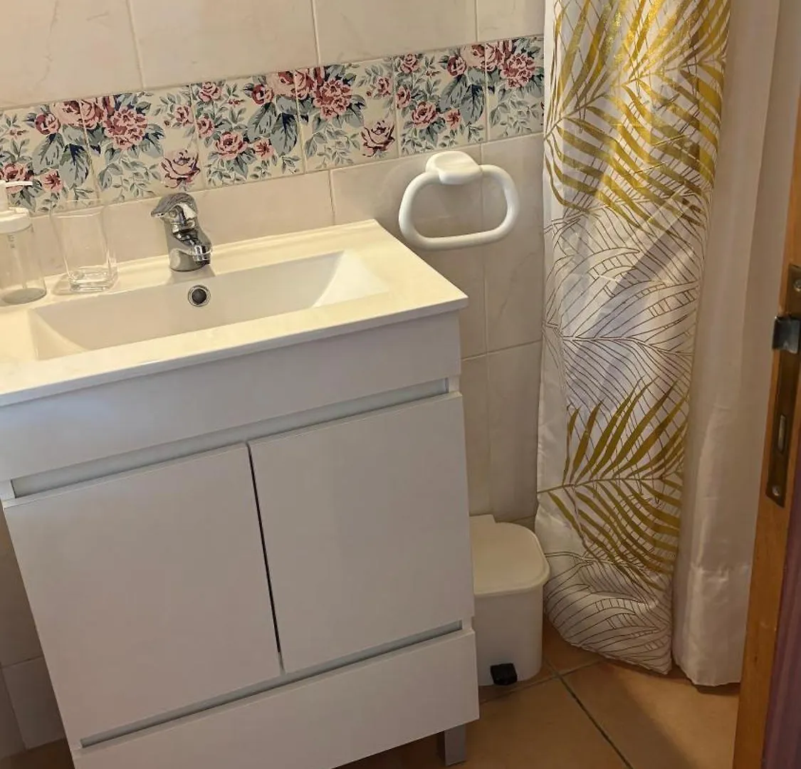 Apartment Aparts 8 T1 E T0 Lagos