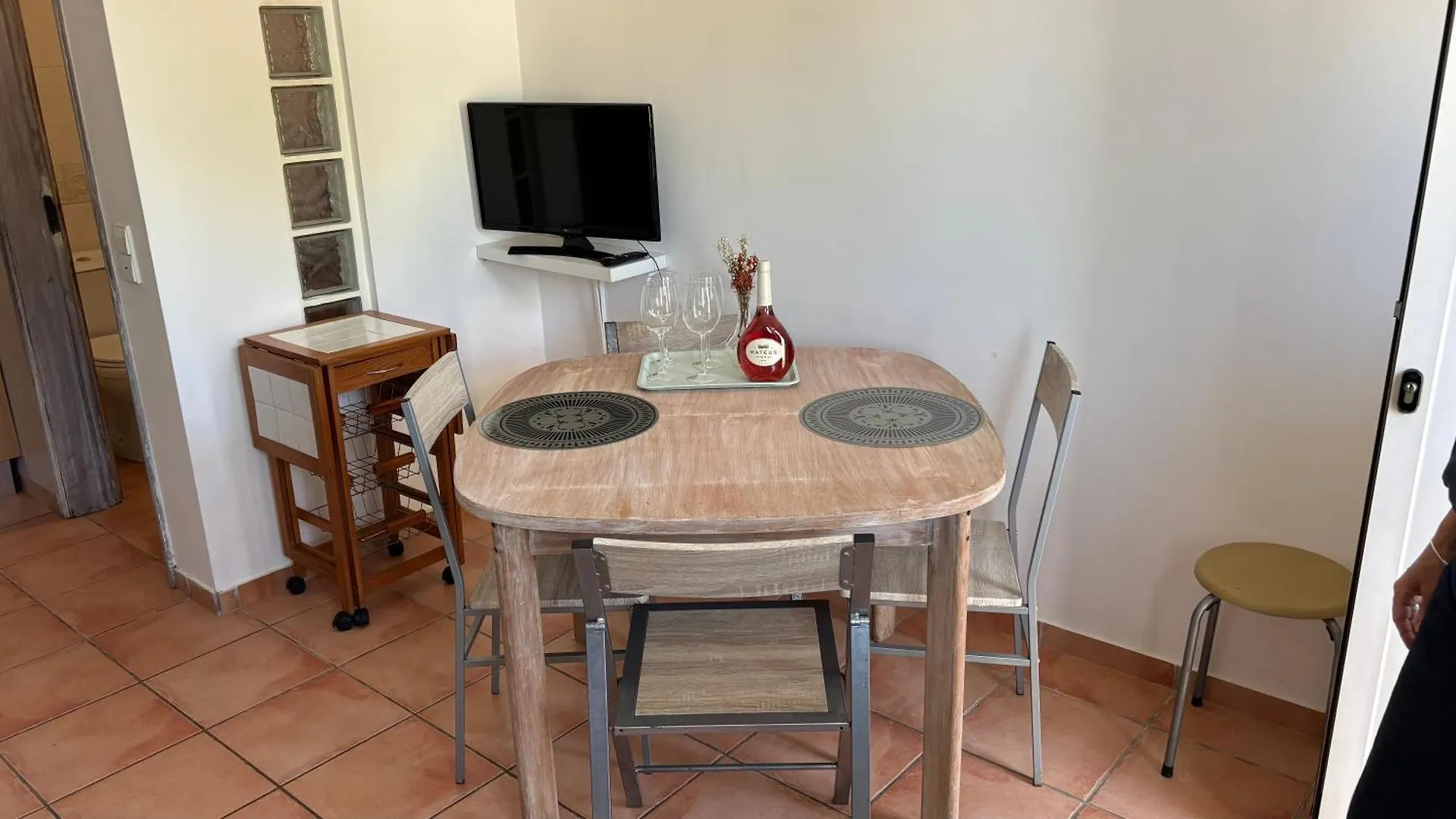 Aparts 8 T1 E T0 Lagos Appartamento